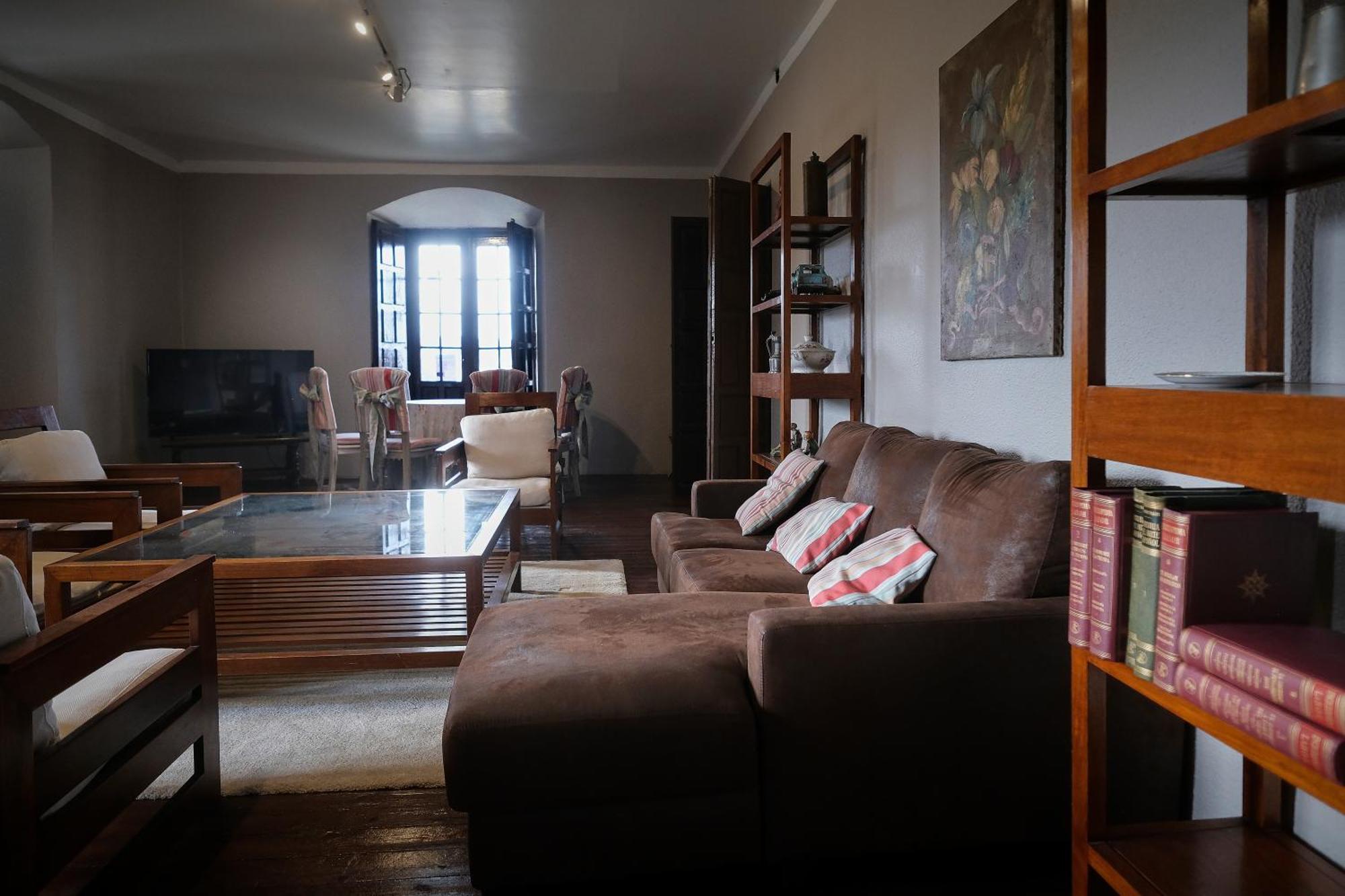 Casa Rural Palacio Conde De Aldana Con Piscina Entre Encinares Y Dehesas Terradillos Exteriör bild