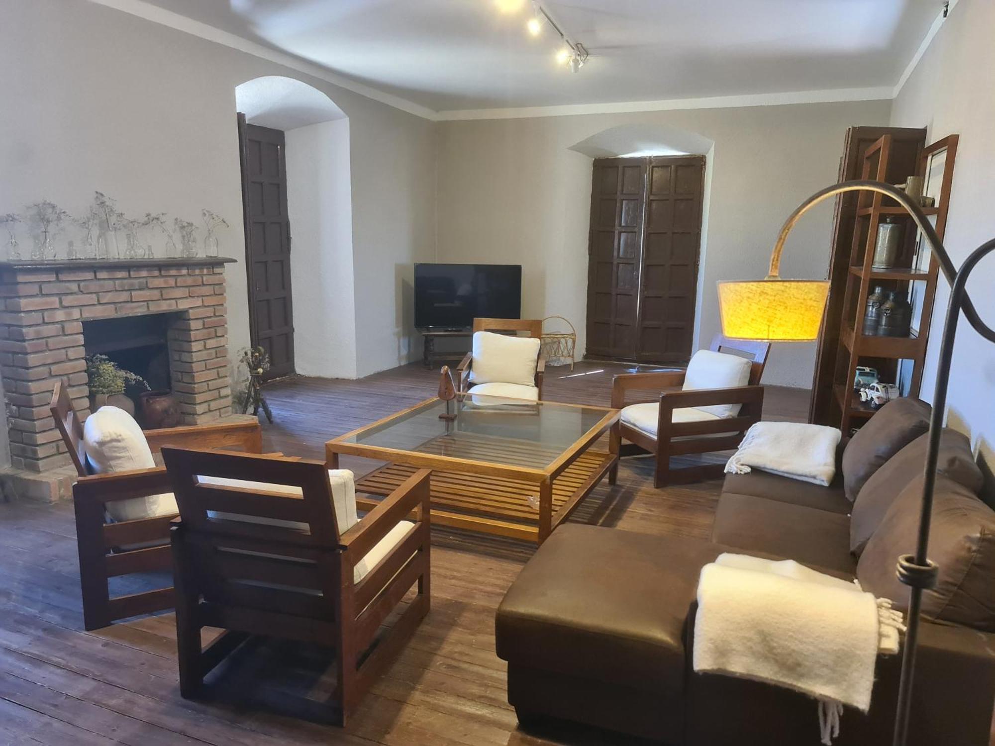 Casa Rural Palacio Conde De Aldana Con Piscina Entre Encinares Y Dehesas Terradillos Exteriör bild